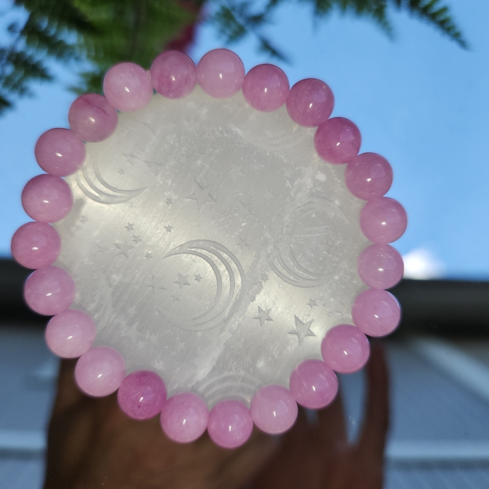 Women's Lavender Jade Beaded Stretch Bracelet